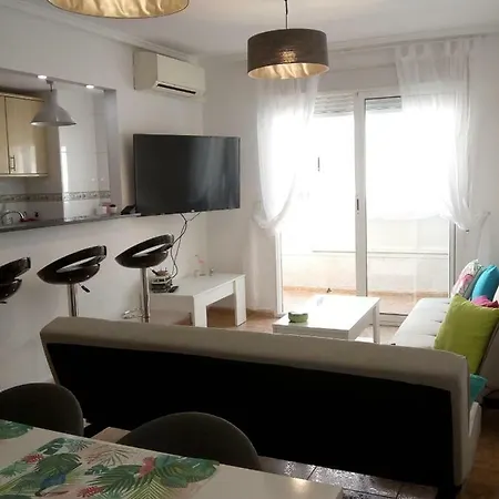 Lumineux, Moderne, Tout Equipe, Proche De La Plage. Apartamento Torrevieja