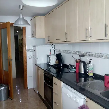Apartamento Lumineux, Moderne, Tout Equipe, Proche De La Plage.