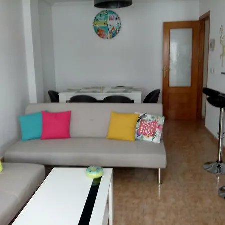 Lumineux, Moderne, Tout Equipe, Proche De La Plage. Apartamento Torrevieja